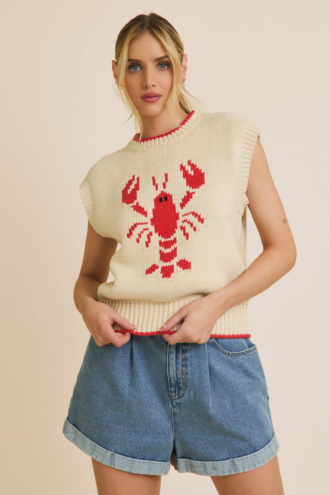WIDE HIGH NECK SLEEVELESS "LOBSTER" SWEATER
